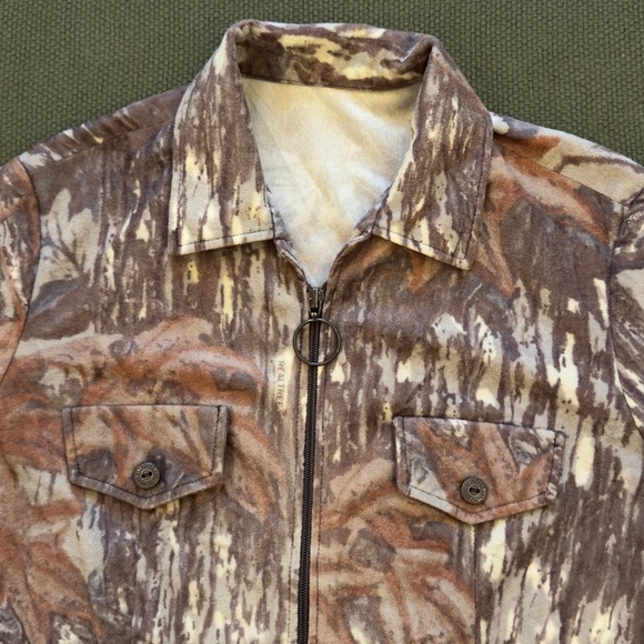 Vintage Realtree Full Zip Jacket - Picture 2 of 10